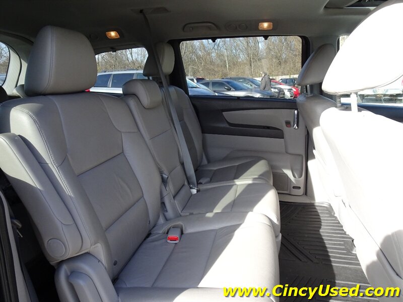 2015 Honda Odyssey EX-L photo 22