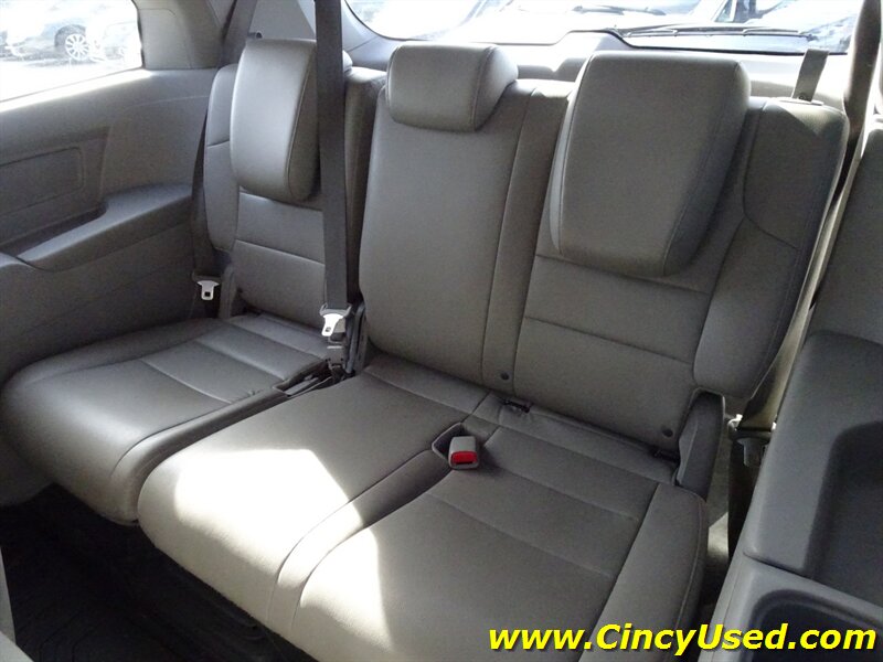 2015 Honda Odyssey EX-L photo 20