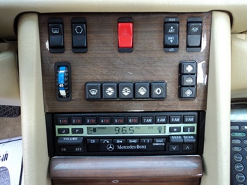 1990 MERCEDES BENZ 420SEL   - Photo 17 - Cincinnati, OH 45255