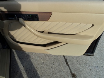 1990 MERCEDES BENZ 420SEL   - Photo 22 - Cincinnati, OH 45255