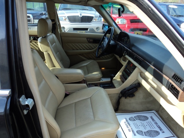 1990 MERCEDES BENZ 420SEL   - Photo 8 - Cincinnati, OH 45255