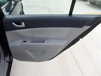 2007 Hyundai Sonata GLS   - Photo 24 - Cincinnati, OH 45255