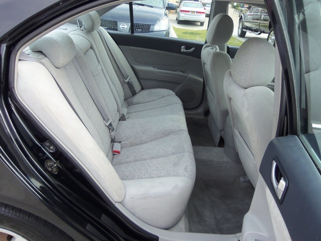 2007 Hyundai Sonata GLS   - Photo 9 - Cincinnati, OH 45255