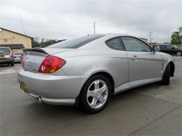 2003 Hyundai Tiburon GT V6   - Photo 13 - Cincinnati, OH 45255