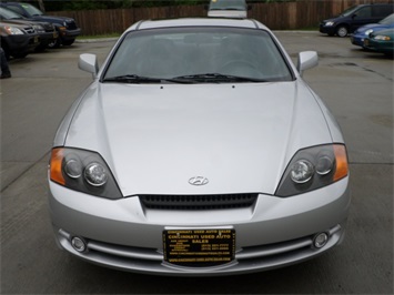 2003 Hyundai Tiburon GT V6   - Photo 2 - Cincinnati, OH 45255