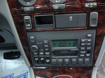 2000 Volvo S40   - Photo 16 - Cincinnati, OH 45255