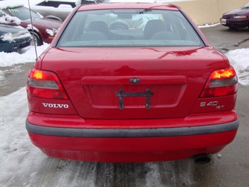 2000 Volvo S40   - Photo 5 - Cincinnati, OH 45255