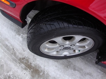 2000 Volvo S40   - Photo 27 - Cincinnati, OH 45255