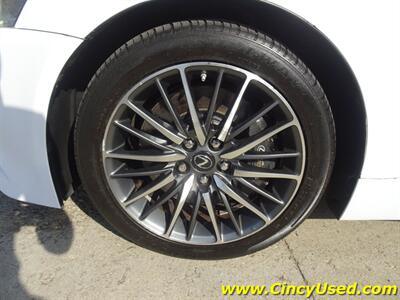 2013 Lexus LS 460 F SPORT 4.6L V8 AWD   - Photo 31 - Cincinnati, OH 45255