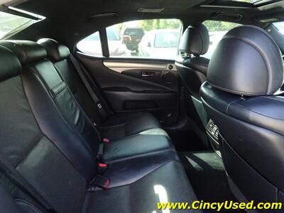 2013 Lexus LS 460 F SPORT 4.6L V8 AWD   - Photo 13 - Cincinnati, OH 45255