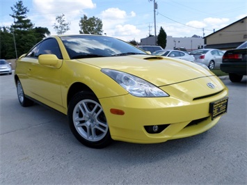 2003 Toyota Celica GT   - Photo 10 - Cincinnati, OH 45255