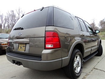 2002 Ford Explorer XLT   - Photo 15 - Cincinnati, OH 45255