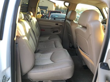 2005 GMC Sierra 1500 Denali - Photo 9 - Cincinnati, OH 45255