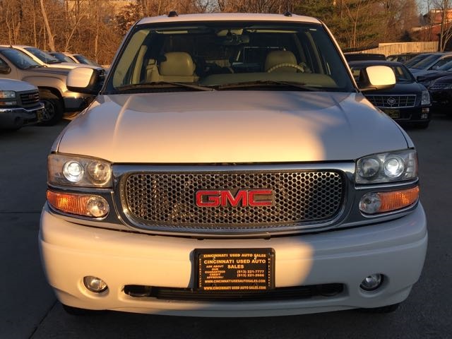 2005 GMC Sierra 1500 Denali - Photo 2 - Cincinnati, OH 45255