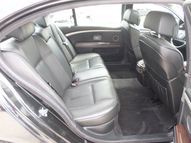 2006 BMW 7 Series 750Li   - Photo 9 - Cincinnati, OH 45255