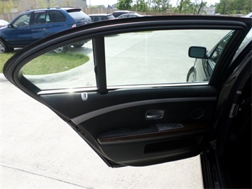 2006 BMW 7 Series 750Li   - Photo 24 - Cincinnati, OH 45255