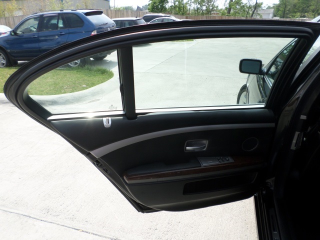 2006 BMW 7 Series 750Li   - Photo 24 - Cincinnati, OH 45255
