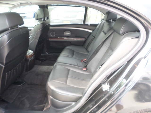 2006 BMW 7 Series 750Li   - Photo 15 - Cincinnati, OH 45255