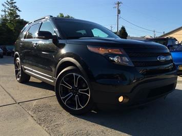 2014 Ford Explorer Sport   - Photo 11 - Cincinnati, OH 45255