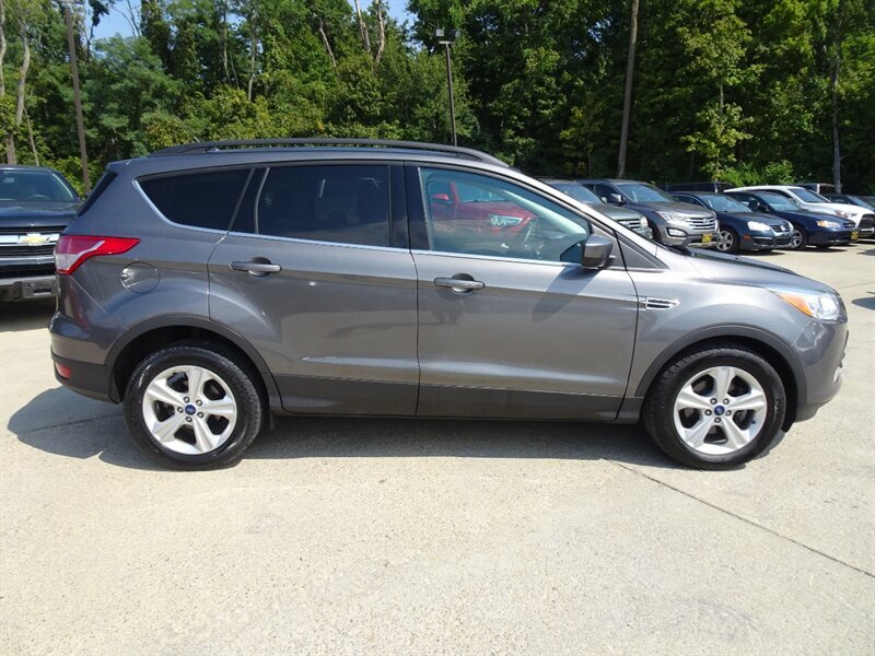 2014 Ford Escape SE   - Photo 3 - Cincinnati, OH 45255