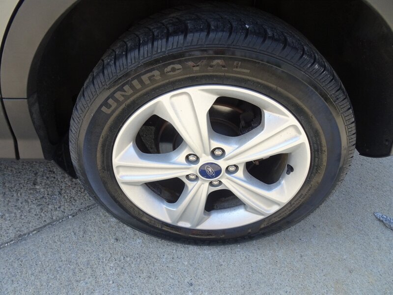 2014 Ford Escape SE   - Photo 28 - Cincinnati, OH 45255