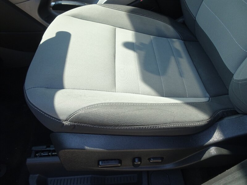 2014 Ford Escape SE   - Photo 16 - Cincinnati, OH 45255