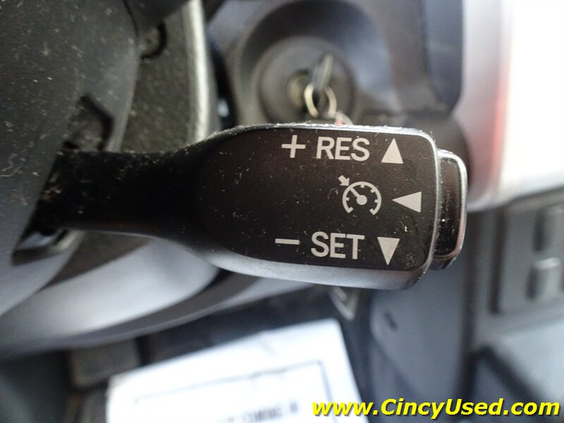2007 Toyota FJ Cruiser 4.0L V6 4X4 - Photo 20 - Cincinnati, OH 45255