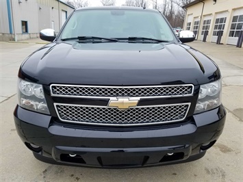 2008 Chevrolet Tahoe LTZ   - Photo 2 - Cincinnati, OH 45255