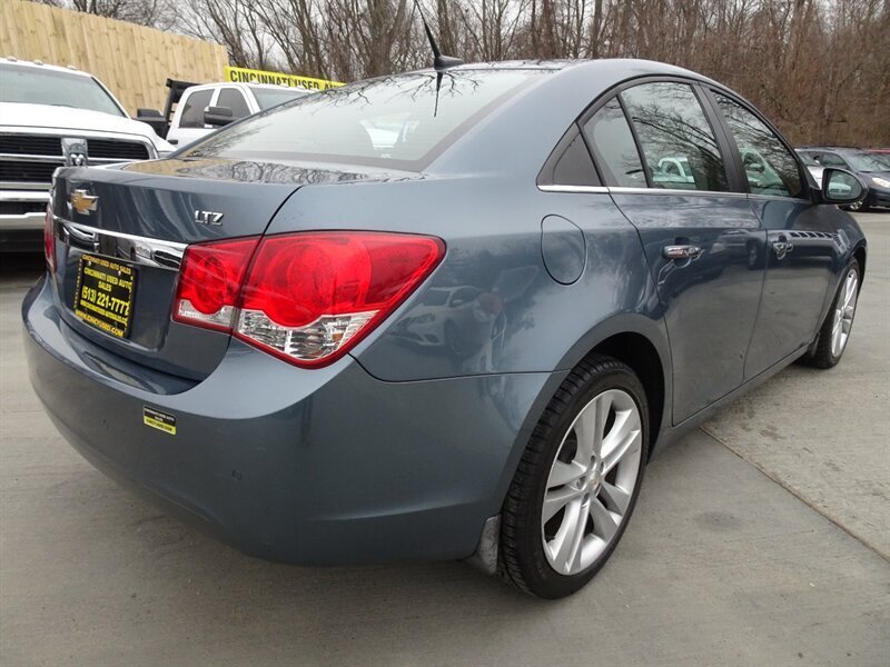 2012 Chevrolet Cruze LTZ - Photo 22 - Cincinnati, OH 45255