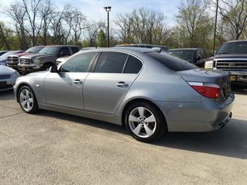 2007 BMW 5 Series 530xi   - Photo 4 - Cincinnati, OH 45255