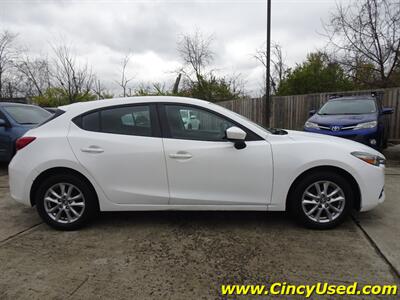 2017 Mazda MAZDA3 Sport   - Photo 6 - Cincinnati, OH 45255