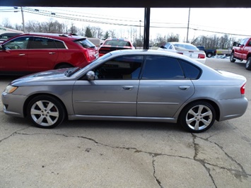 2008 Subaru Legacy 2.5 GT Limited   - Photo 10 - Cincinnati, OH 45255