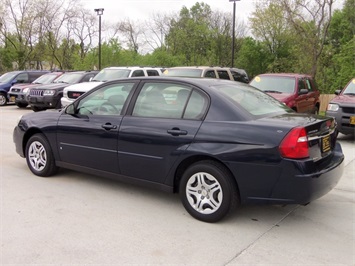2006 Chevrolet Malibu LS   - Photo 4 - Cincinnati, OH 45255