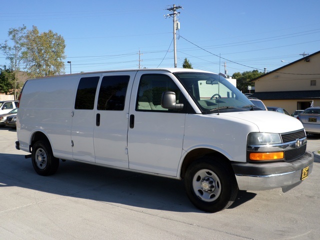 2006 Chevrolet Express 2500 for sale in 