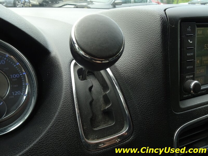 2016 Chrysler Town & Country Touring Handicap - Photo 22 - Cincinnati, OH 45255