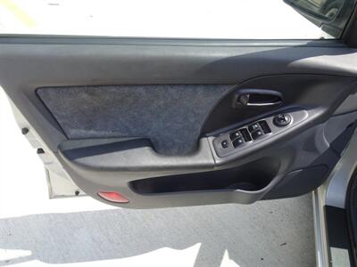2001 Hyundai Elantra GLS   - Photo 20 - Cincinnati, OH 45255