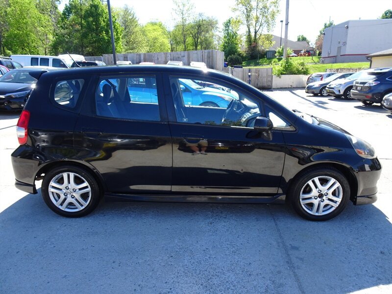 2007 Honda Fit Sport I4 FWD - Photo 3 - Cincinnati, OH 45255