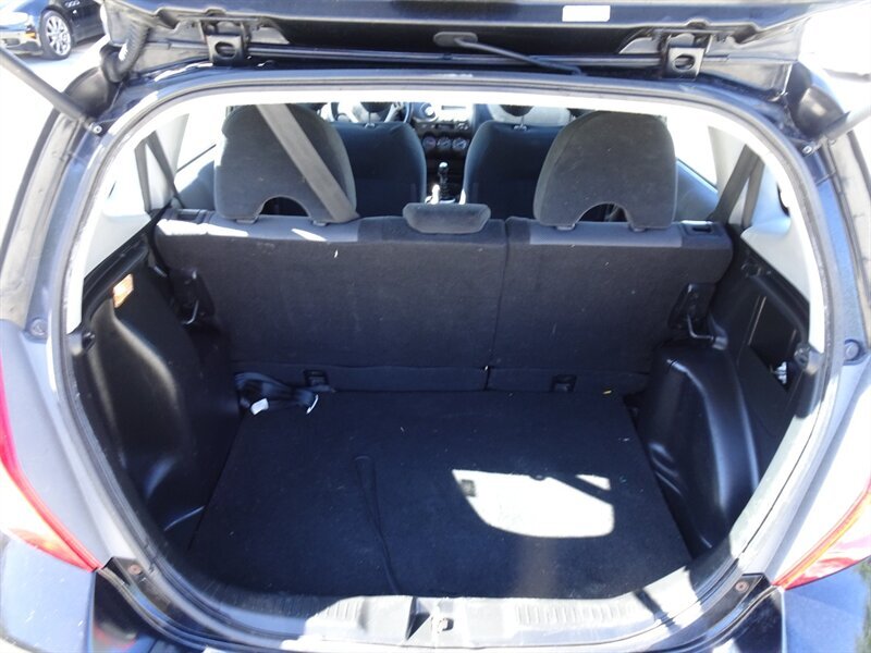 2007 Honda Fit Sport I4 FWD - Photo 23 - Cincinnati, OH 45255