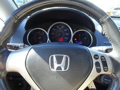 2007 Honda Fit Sport  I4 FWD - Photo 17 - Cincinnati, OH 45255