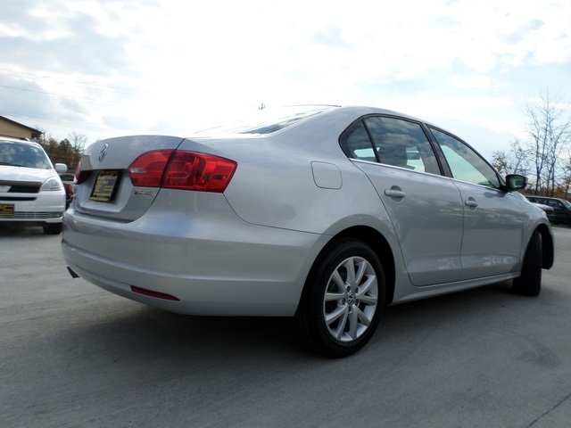2013 Volkswagen Jetta SE   - Photo 13 - Cincinnati, OH 45255