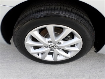 2013 Volkswagen Jetta SE   - Photo 27 - Cincinnati, OH 45255