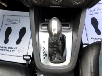 2013 Volkswagen Jetta SE   - Photo 18 - Cincinnati, OH 45255