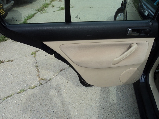 2000 Volkswagen Jetta GLS   - Photo 18 - Cincinnati, OH 45255