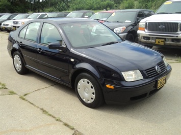2000 Volkswagen Jetta GLS   - Photo 1 - Cincinnati, OH 45255