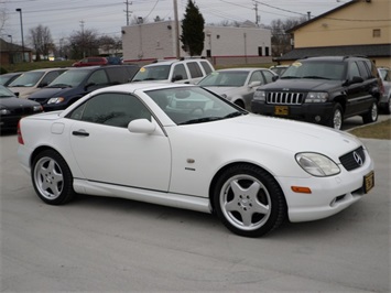 1999 Mercedes-Benz SLK230 Sport   - Photo 1 - Cincinnati, OH 45255