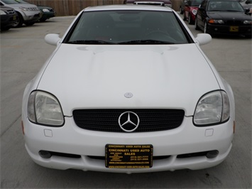 1999 Mercedes-Benz SLK230 Sport   - Photo 2 - Cincinnati, OH 45255