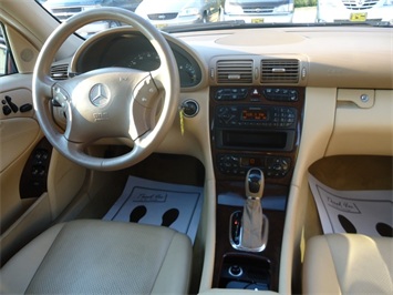 2004 Mercedes-Benz C Class C320   - Photo 7 - Cincinnati, OH 45255