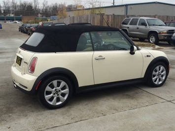 2006 MINI Cooper S   - Photo 6 - Cincinnati, OH 45255