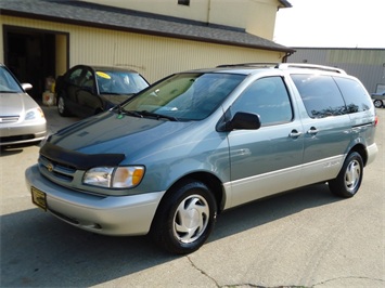 1999 Toyota Sienna LE   - Photo 3 - Cincinnati, OH 45255