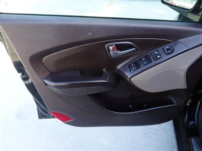 2014 Hyundai Tucson Limited  I4 FWD - Photo 77 - Cincinnati, OH 45255